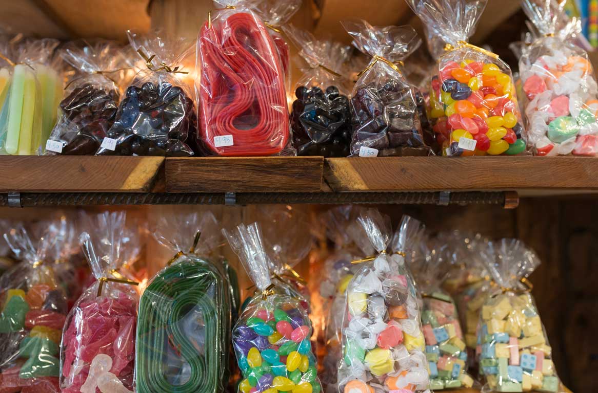 confectionery-packaged-candy